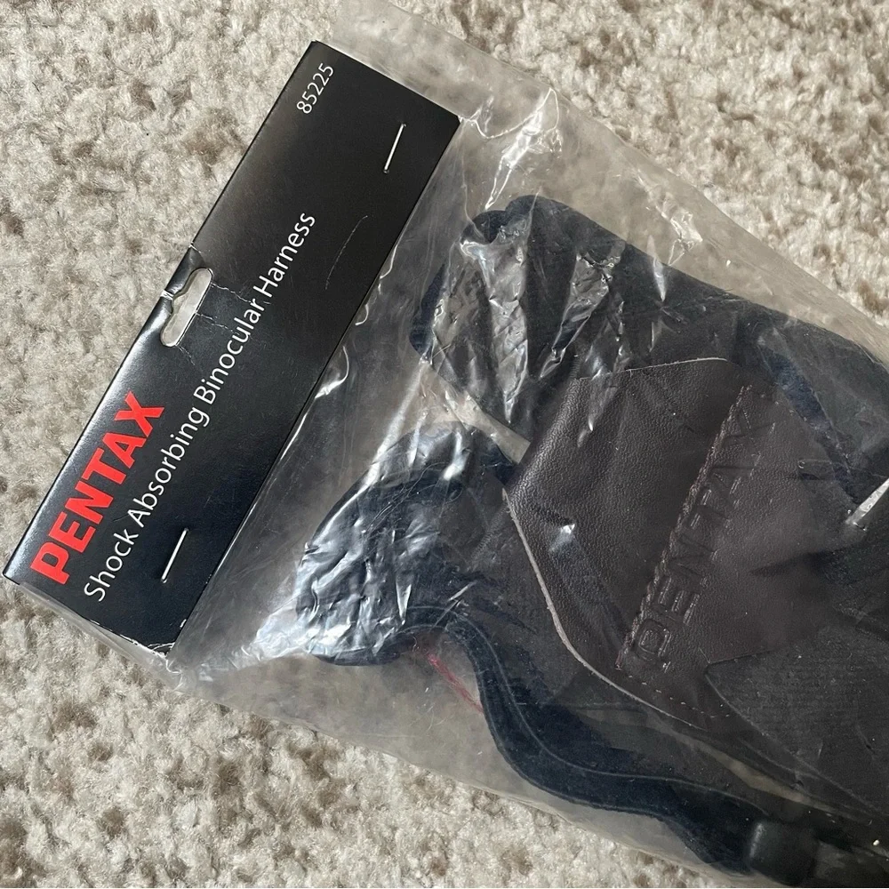NEW Pentax Shock Absorbing Binocular Harness 85225 Black